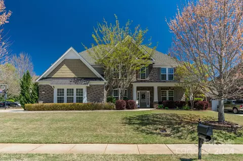 10701 Waxhaw Manor Dr, Waxhaw, NC 28173