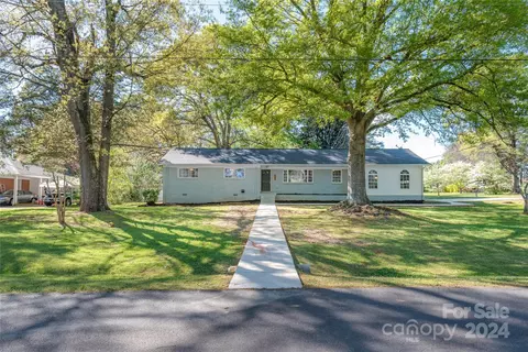 2006 Lynn Cir, Rock Hill, SC 29732
