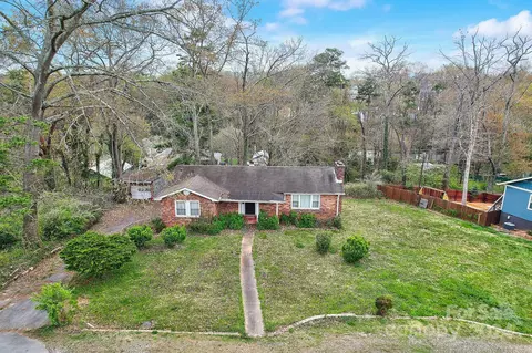 6 Pineview St, Asheville, NC 28806