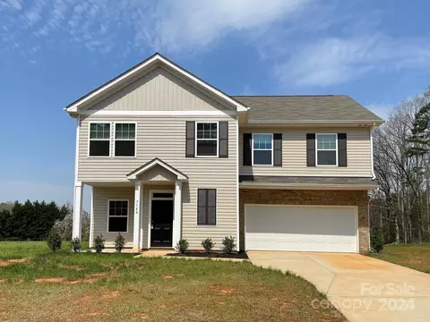 7140 Rolling Hills Dr, Sherrills Ford, NC 28673
