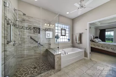 Bath - 2062 Yellowstone Dr, Fort Mill, SC 29707 photo 1 of 4