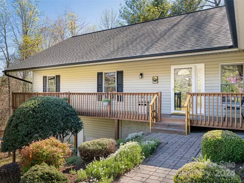 Exterior - 4 Mount Emerald Dr, Fairview, NC 28730 photo 4 of 13