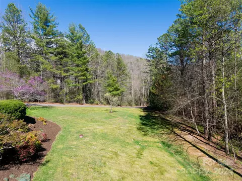 View/Area - 4 Mount Emerald Dr, Fairview, NC 28730 photo 1 of 1
