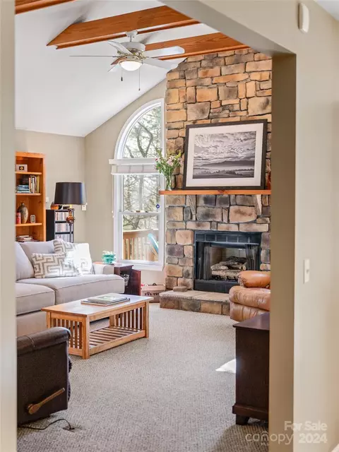 Living - 4 Mount Emerald Dr, Fairview, NC 28730 photo 5 of 5