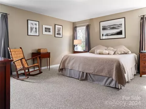 Bedroom - 4 Mount Emerald Dr, Fairview, NC 28730 photo 1 of 6