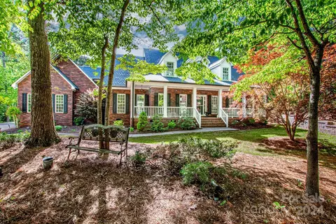 3783 Hornets Nest Ct, Concord, NC 28027