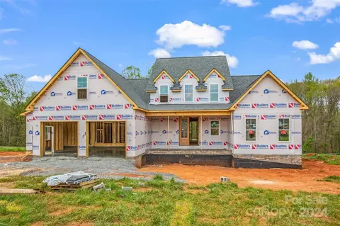 161 Meeting House Ln, Advance, NC 27006