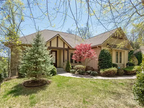 127 Falkirk Way, Zirconia, NC 28790
