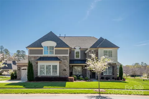 101 Lindstrom Way, Waxhaw, NC 28173