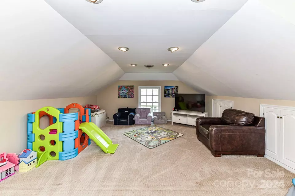 Living - 3026 Rustic Ln, Charlotte, NC 28210 photo 8 of 8