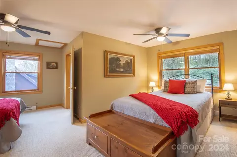 Bedroom - 290 Hawks Lake Dr, Seven Devils, NC 28604 photo 2 of 5