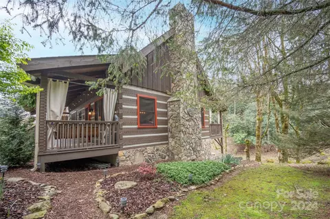 Exterior - 290 Hawks Lake Dr, Seven Devils, NC 28604 photo 1 of 11
