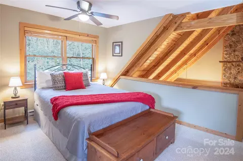 Bedroom - 290 Hawks Lake Dr, Seven Devils, NC 28604 photo 4 of 5