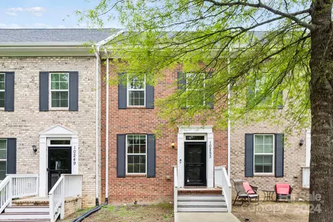 10253 Halston Cir, Huntersville, NC 28078