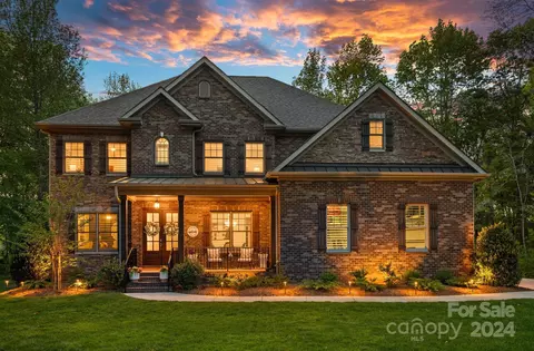 1121 Anniston Pl, Indian Trail, NC 28079