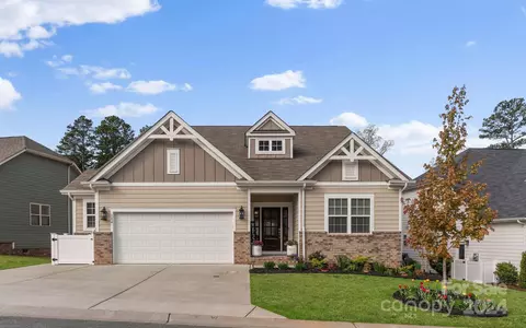 Exterior - 184 Broadleaf Dr, Denver, NC 28037 photo 1 of 8