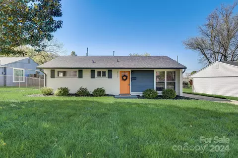 2721 Lasalle St, Charlotte, NC 28216