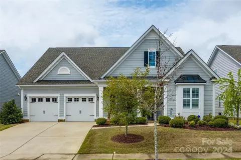13154 Union Square Dr, Huntersville, NC 28078
