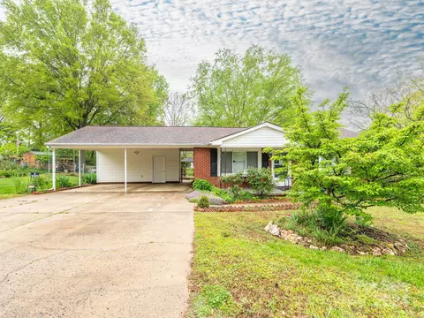 1041 Rockland Sw Cir SW, Concord, NC 28027