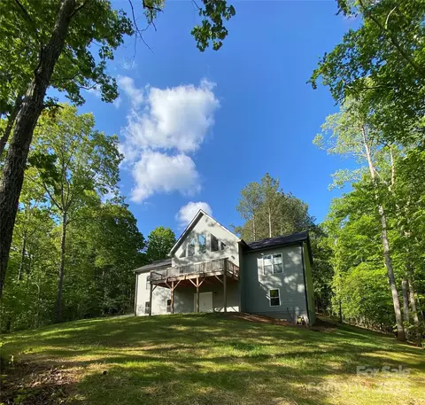 151 Oak Point Ln, Stony Point, NC 28678