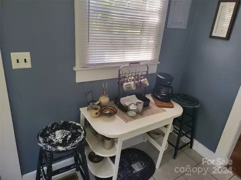 Dining - 3436 Us 70 E Hwy E, Marion, NC 28752 photo 2 of 2