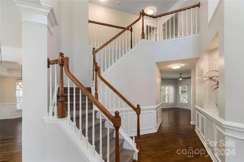 Entry Way - 20215 Tailwind Ln, Cornelius, NC 28031 photo 2 of 3