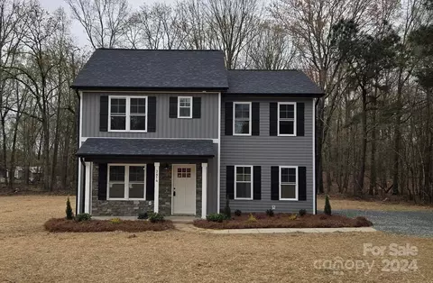 1018 Parker St, Monroe, NC 28112