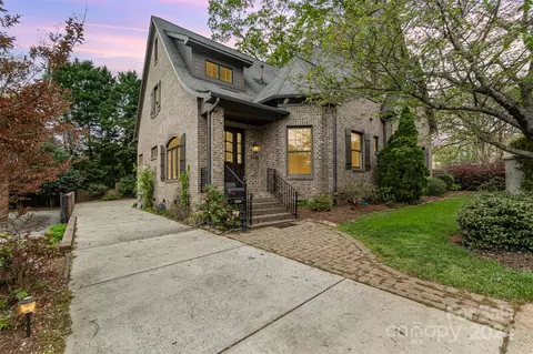 5329 Haynes Hall Pl, Charlotte, NC 28270