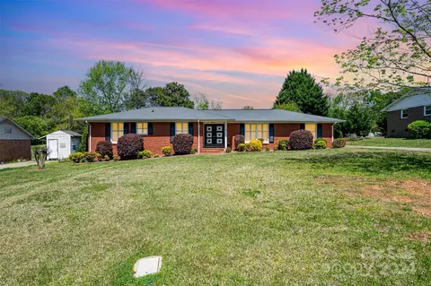 3409 Oak Tree Trl, Matthews, NC 28105