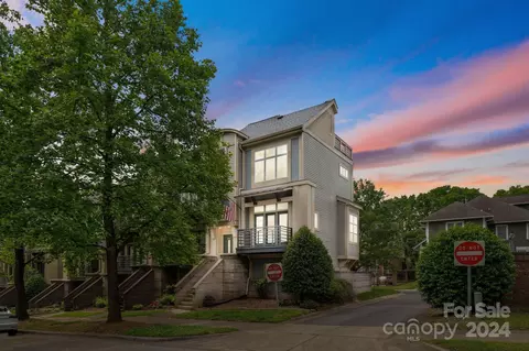 931 Garden District Dr, Charlotte, NC 28202