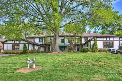 7220 Quail Meadow Ln, Charlotte, NC 28210
