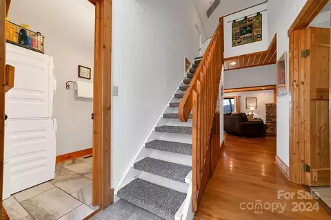 Entry Way - 72 Uloque Ct, Brevard, NC 28712 photo 1 of 1