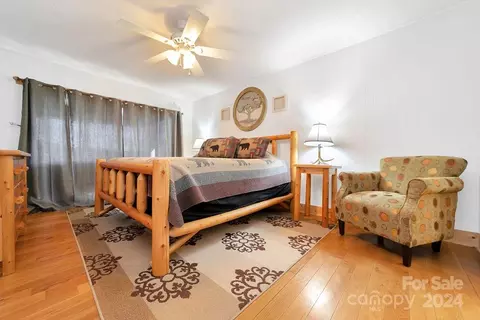 Bedroom - 72 Uloque Ct, Brevard, NC 28712 photo 1 of 9