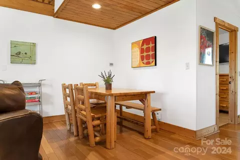Dining - 72 Uloque Ct, Brevard, NC 28712 photo 1 of 2