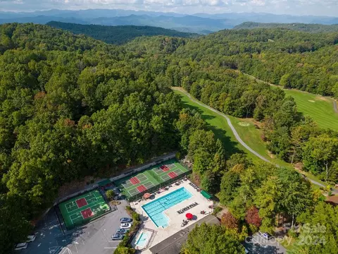View/Area - 72 Uloque Ct, Brevard, NC 28712 photo 7 of 9
