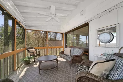 Exterior - 72 Uloque Ct, Brevard, NC 28712 photo 4 of 6
