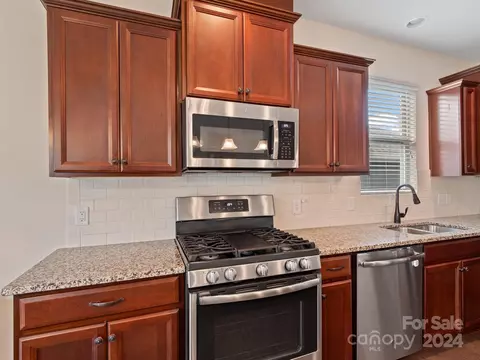 Kitchen - 3203 Bridgewater St, Lancaster, SC 29720 photo 5 of 6