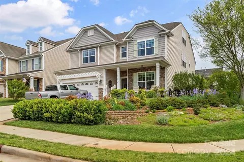 117 E Heart Pine Ln, Statesville, NC 28677
