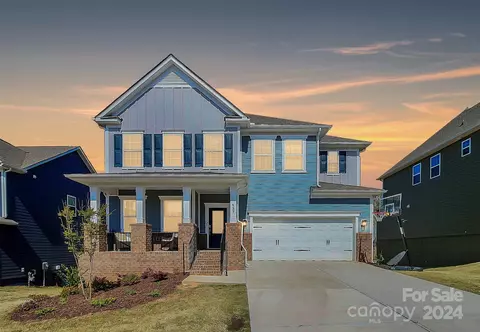 933 Deep River Way, Waxhaw, NC 28173