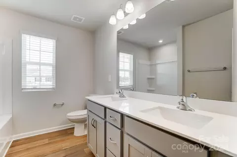 Bath - 1740 Honey Trl, Monroe, NC 28112 photo 2 of 2