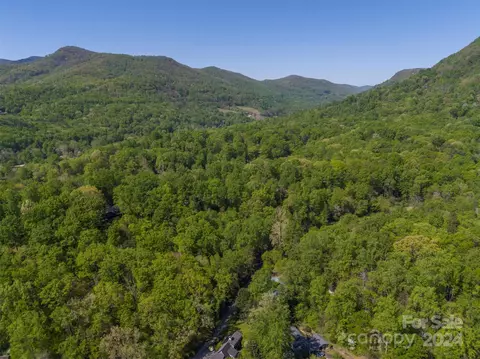 View/Area - 62 Warrior Hills 2 Ln #2, Tryon, NC 28782 photo 2 of 4
