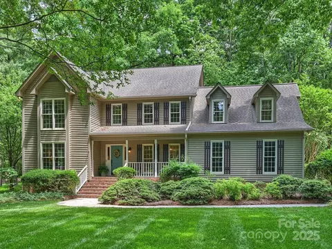 9249 Hampton Oaks Ln, Charlotte, NC 28270