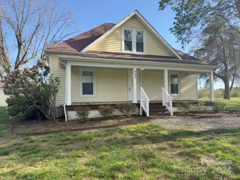 469 Wallace Springs Rd, Statesville, NC 28677