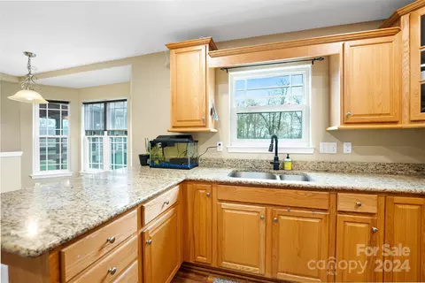 Kitchen - 113 Snooks Path, Mars Hill, NC 28754 photo 2 of 3