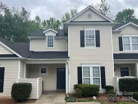 1159 Phil Oneil Dr, Charlotte, NC 28215