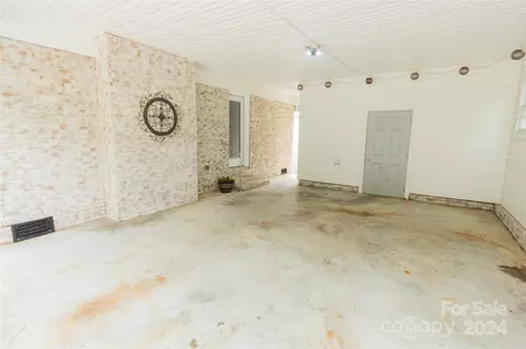 Exterior - 111 Colonial Ave, Lancaster, SC 29720 photo 8 of 11