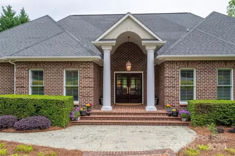 404 Maymont 8 Dr #8, Cramerton, NC 28032