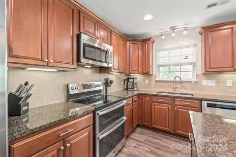 Kitchen - 11616 Mud Dr, Midland, NC 28107 photo 1 of 5