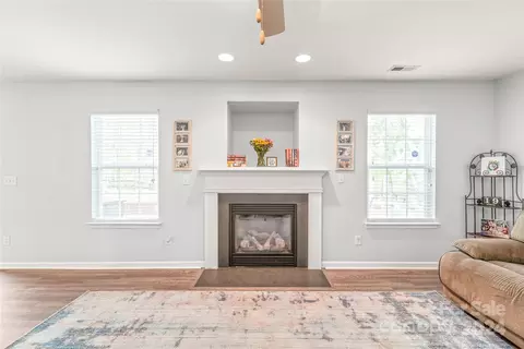 Living - 11616 Mud Dr, Midland, NC 28107 photo 3 of 3