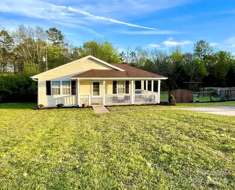 5936 Neck Rd, Huntersville, NC 28078